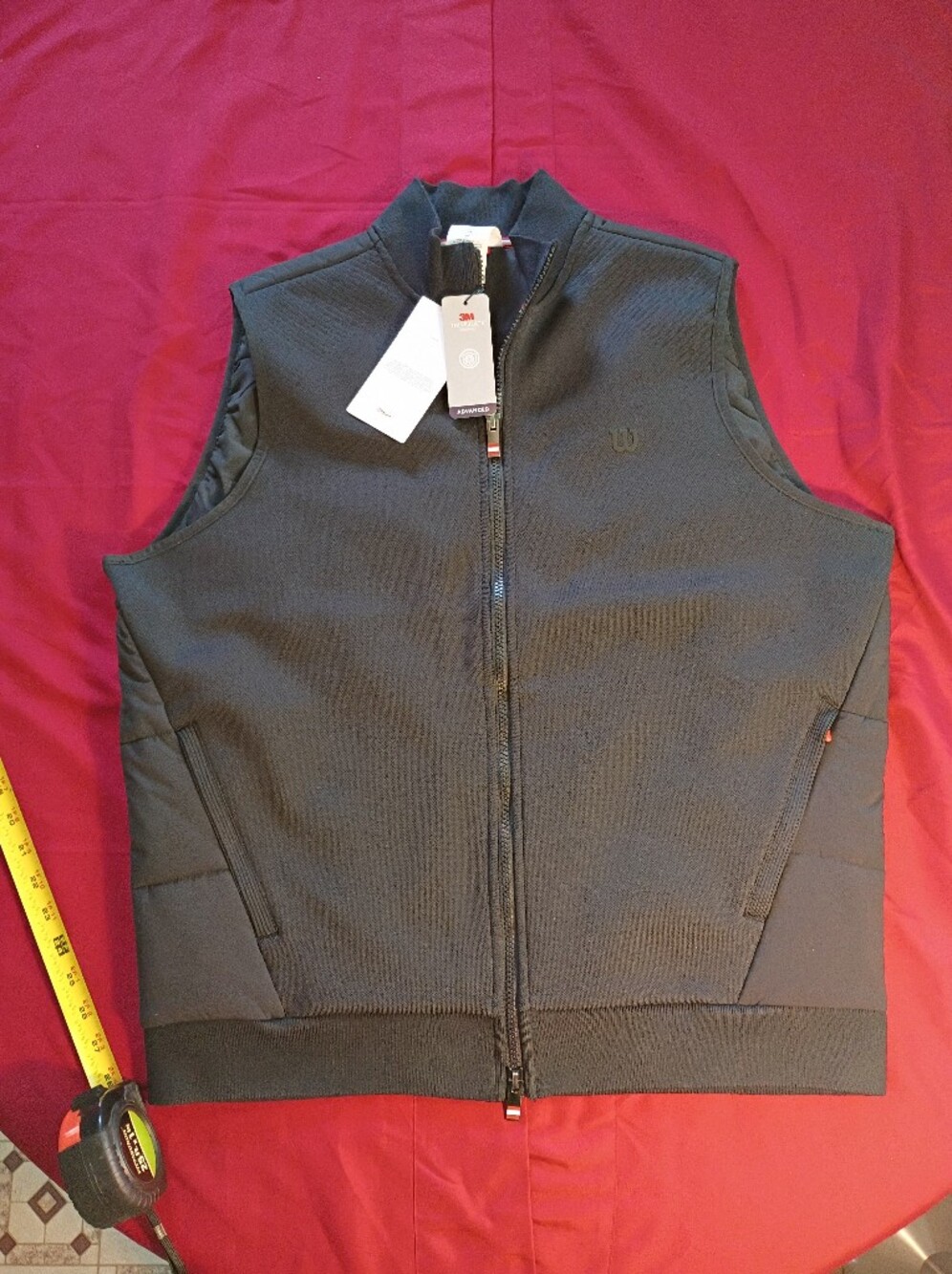Wilson Black Sleeveless Zip-Up Vest BNWT Retail 128$